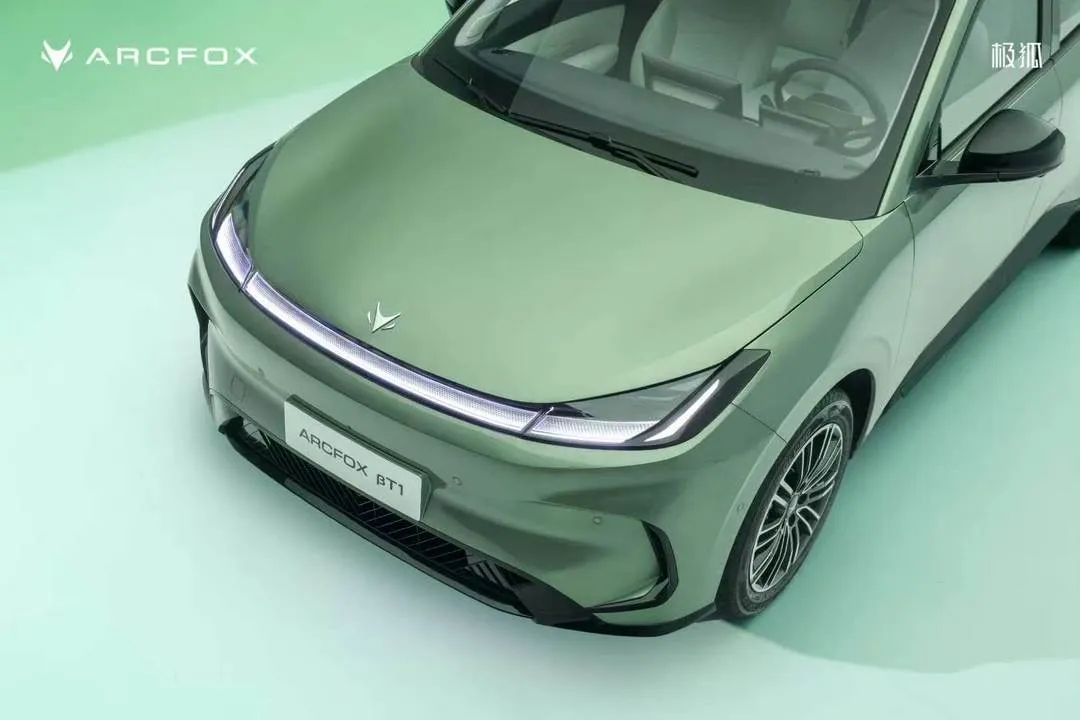 Arcfox Beta T1: Facelift nach nur neun Monaten ab 8.000 €