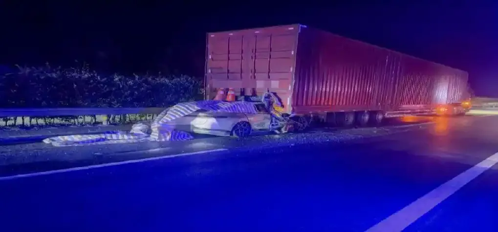 Changan-Unfall: Fahrer ließ Lenkrad los – drei Tote