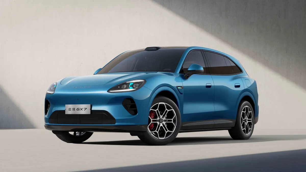 Li Auto GX7: SUV mit 20-Sekunden-Klappbett vorgestellt