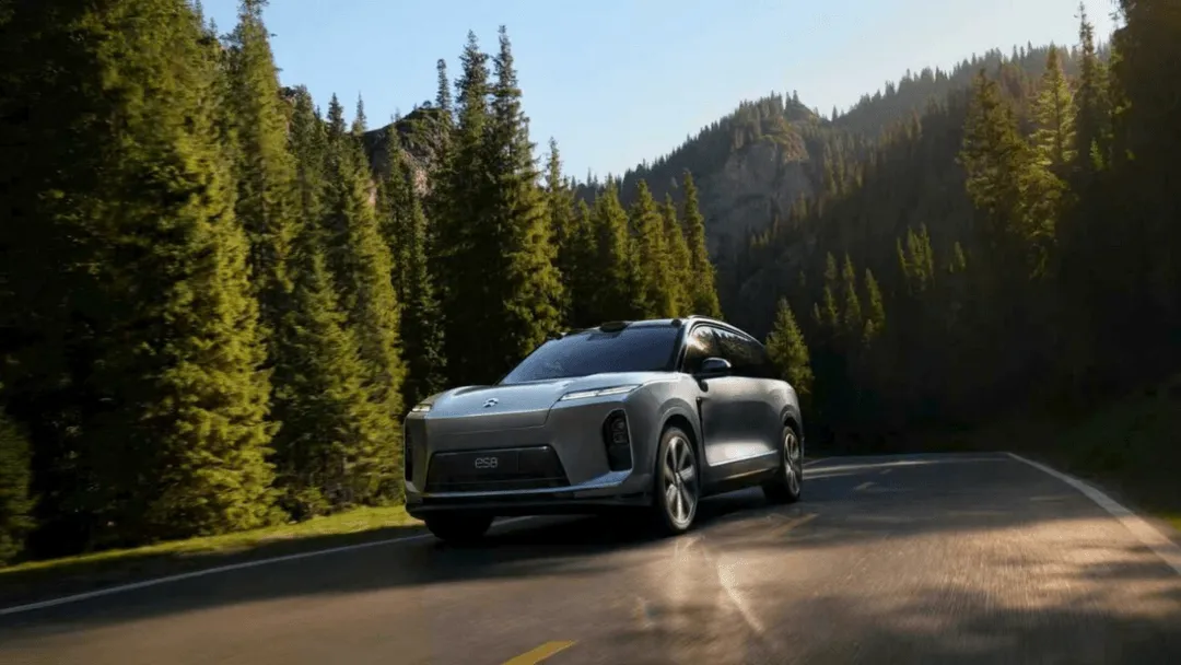 NIO ES8 5-Sitzer: Ab 49.000 € mit neuem Raumkonzept