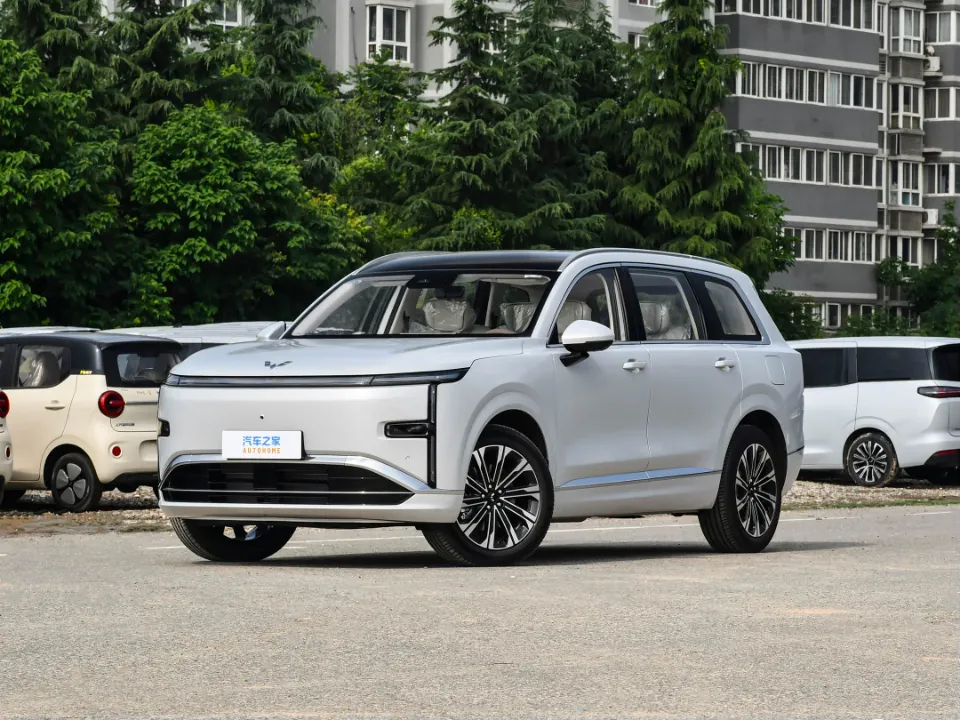 Wuling Starlight L: Großraum-PHEV ab 15.100 € vorbestellbar